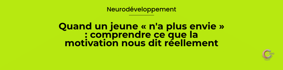 Professionnel accompagnant un jeune dans une activité progressive valorisant chaque étape franchie. L'illustration représente la motivation, l'engagement dans les apprentissages, les mécanismes d'anticipation et l'accompagnement éducatif fondé sur les connaissances en neurodéveloppement.