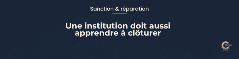 Professionnel et jeune échangeant sereinement à la fin d'une situation conflictuelle. L'illustration représente la réparation éducative, la clôture d'un accompagnement, la restauration du lien et la préparation d'une séparation dans un climat apaisé.
